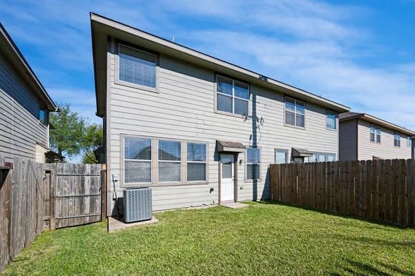 $2,050 | 11938 Ramla Place Trail, Houston, TX 77089