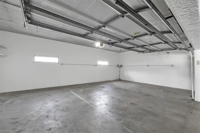 $8,000 | Undisclosed Address, Naples, FL 34108