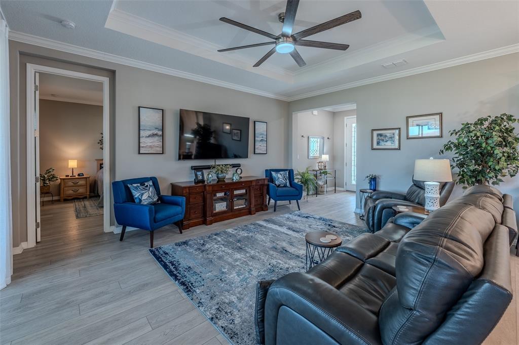 10517 Southwest 90th Street Road Ocala, FL 34481 - Photo 6 of 48