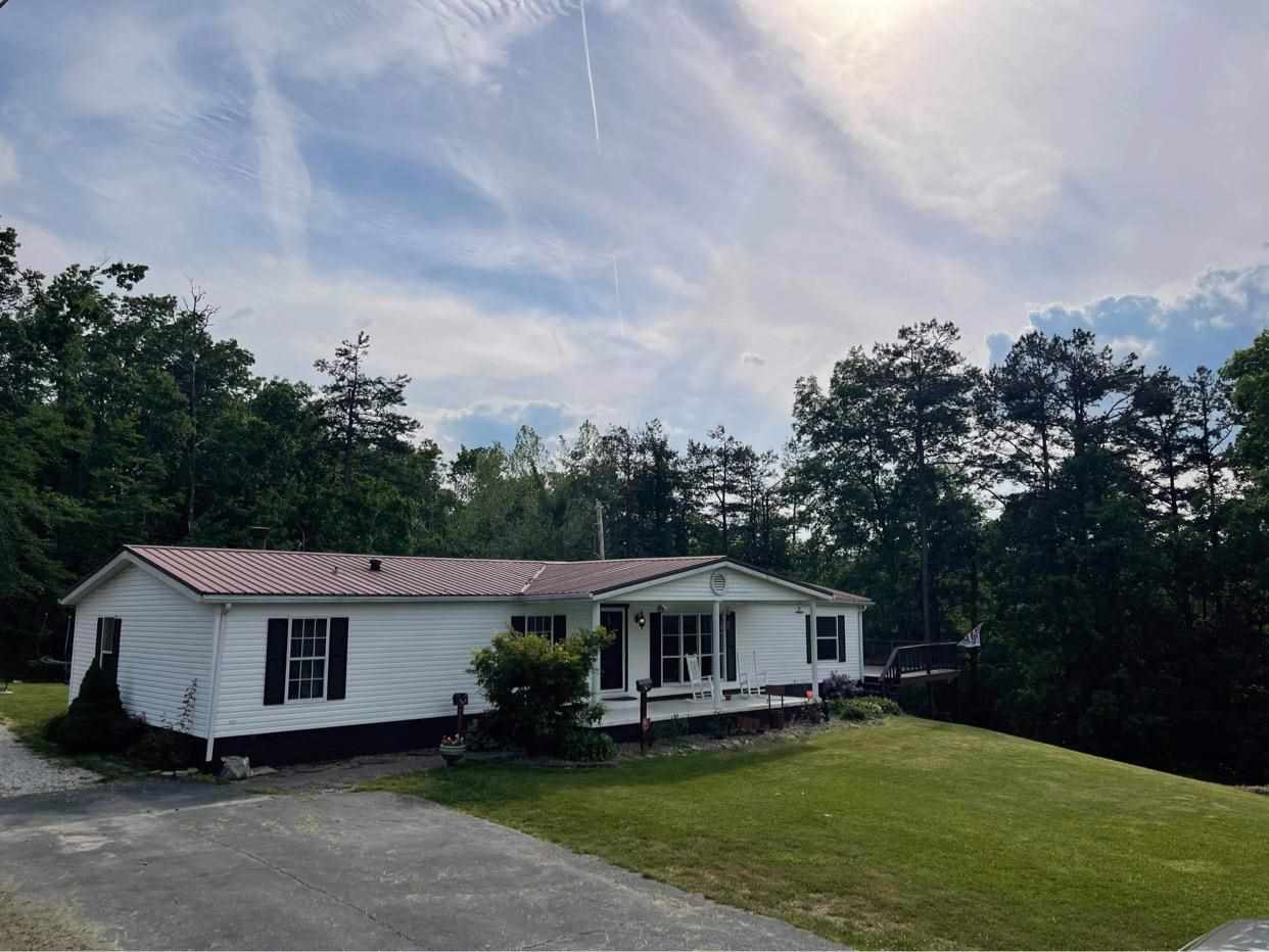 284 Poor House Hill Road Louisa, KY 41230 - Photo 1 of 1
