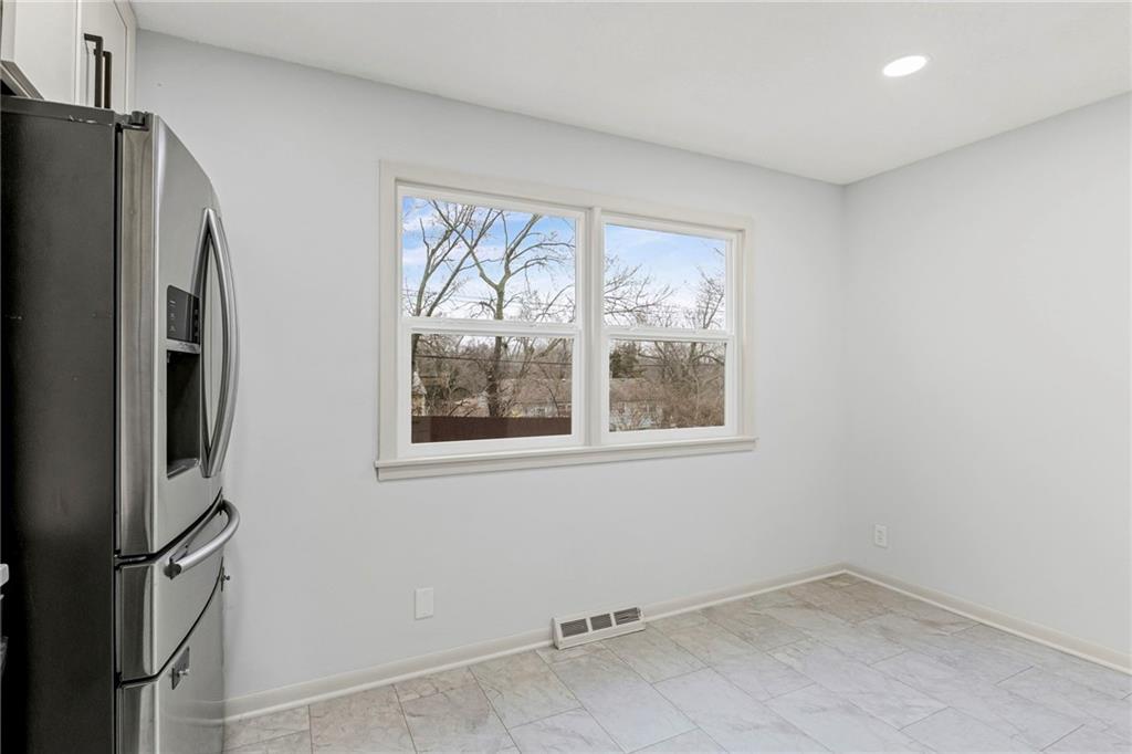 3507 Ruysser Road Kansas City, MO 64137 - Photo 24 of 33 Gallery Image 24