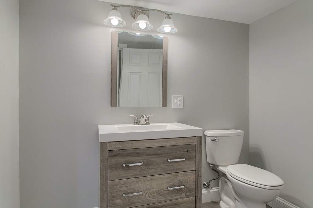 19 Apple Tree Road Tewksbury, MA 01876 - Photo 20 of 27 Gallery Image 20