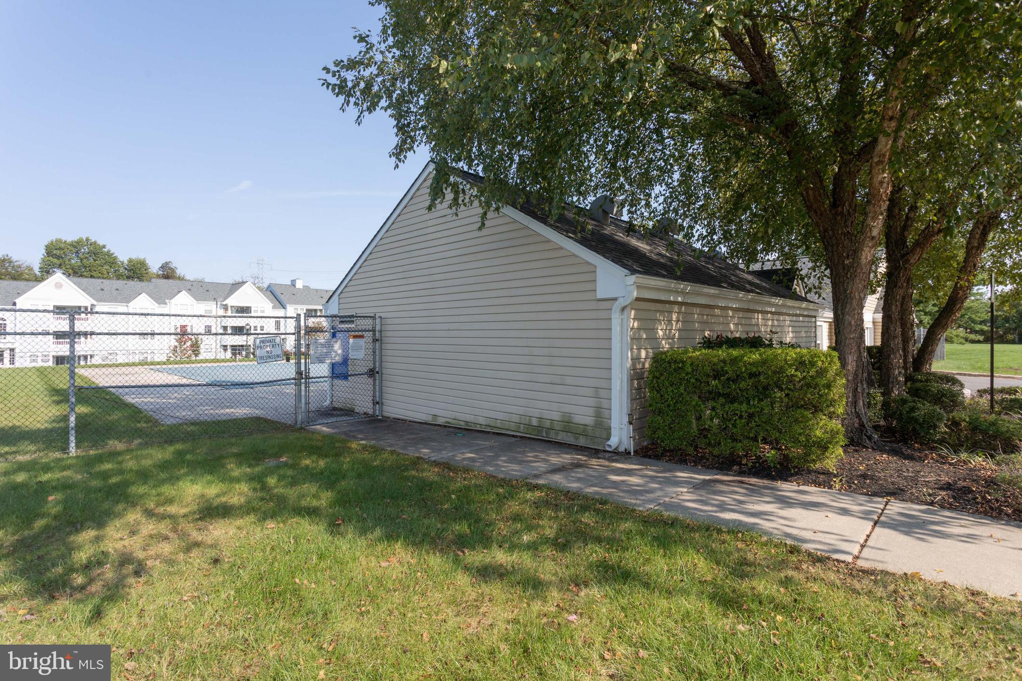 8507 Falls Run Road, Unit B Ellicott City, MD 21043 - Photo 26 of 36 Community pool nearby