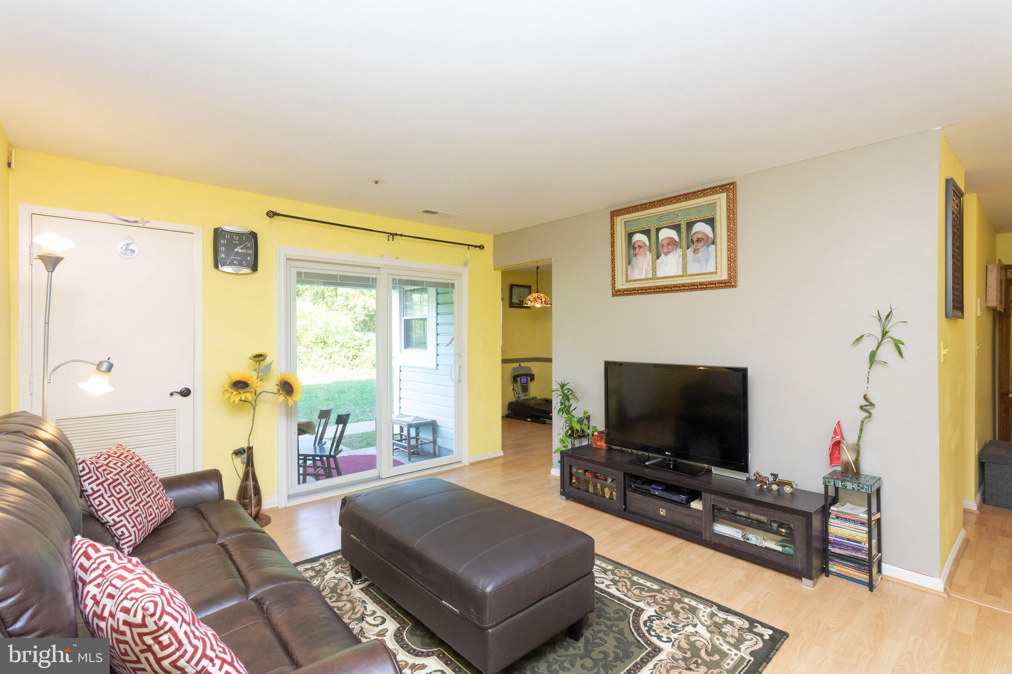 8507 Falls Run Road, Unit B Ellicott City, MD 21043 - Photo 5 of 36