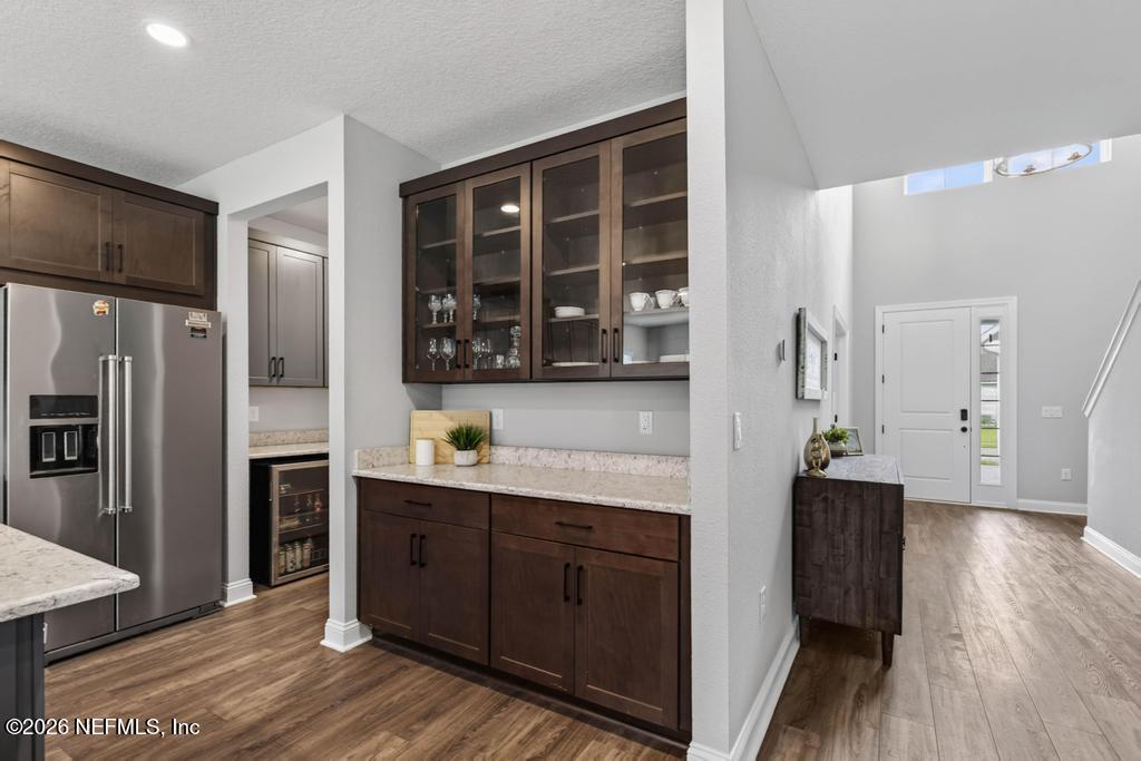 96 Hillendale Circle St. Johns, FL 32259 - Photo 16 of 104 Kitchen/Foyer