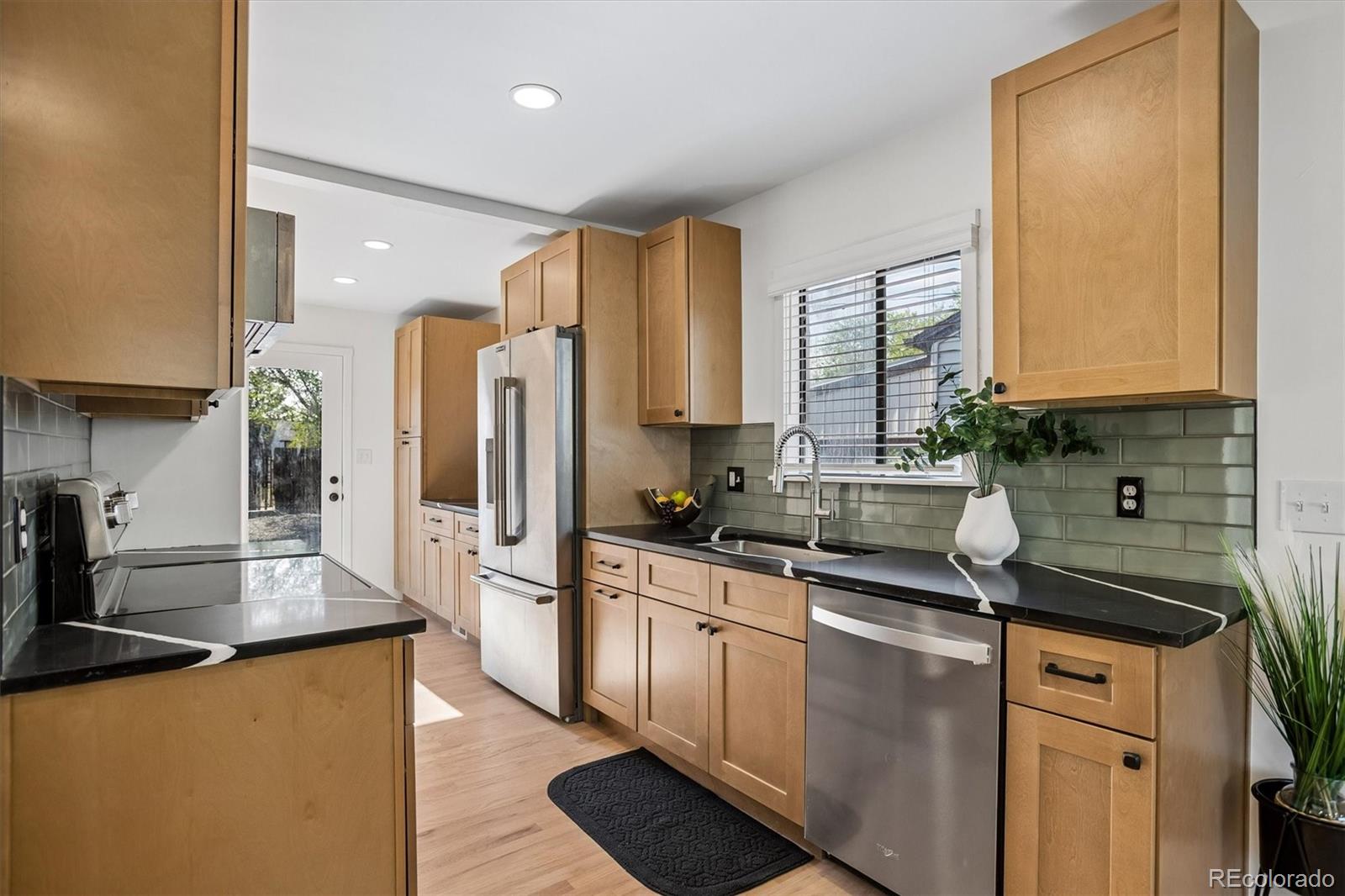 1910 Gray Street Edgewater, CO 80214 - Photo 4 of 19
