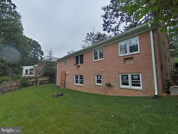 $949,500 | 1409 Crestridge Drive, Silver Spring, MD 20910