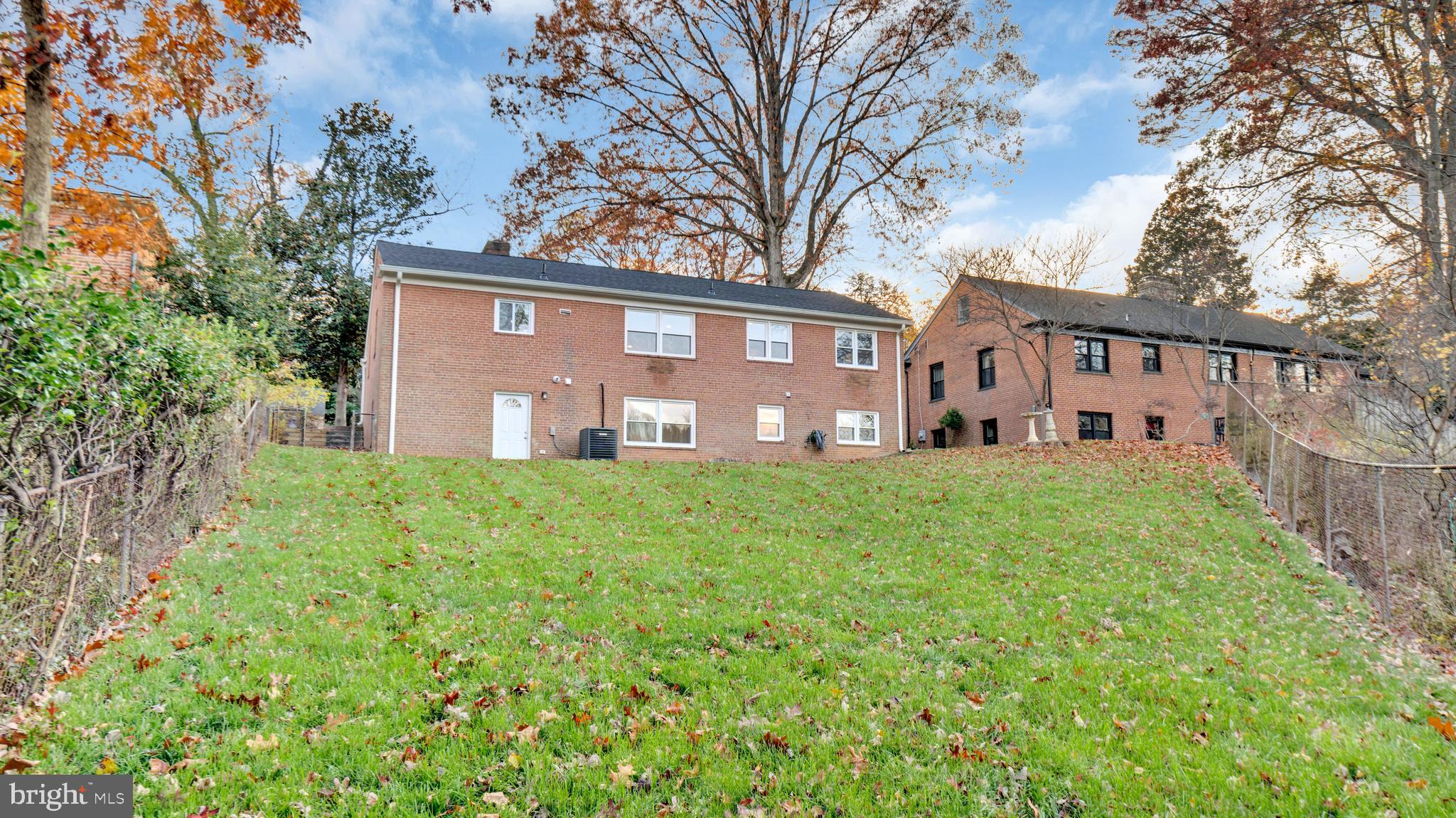 1409 Crestridge Drive Silver Spring, MD 20910 - Photo 28 of 33 Back