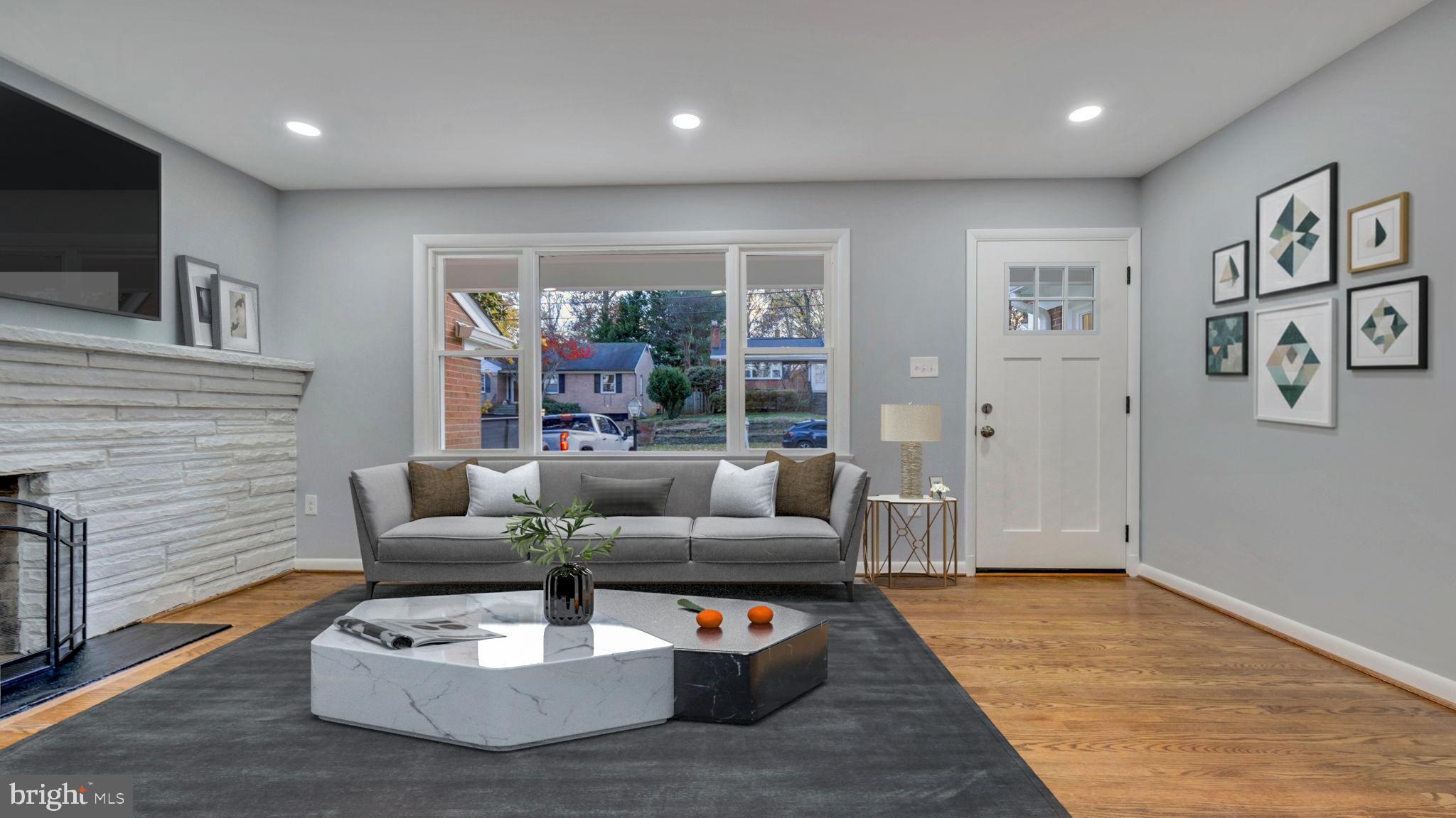 1409 Crestridge Drive Silver Spring, MD 20910 - Photo 6 of 33 Living room