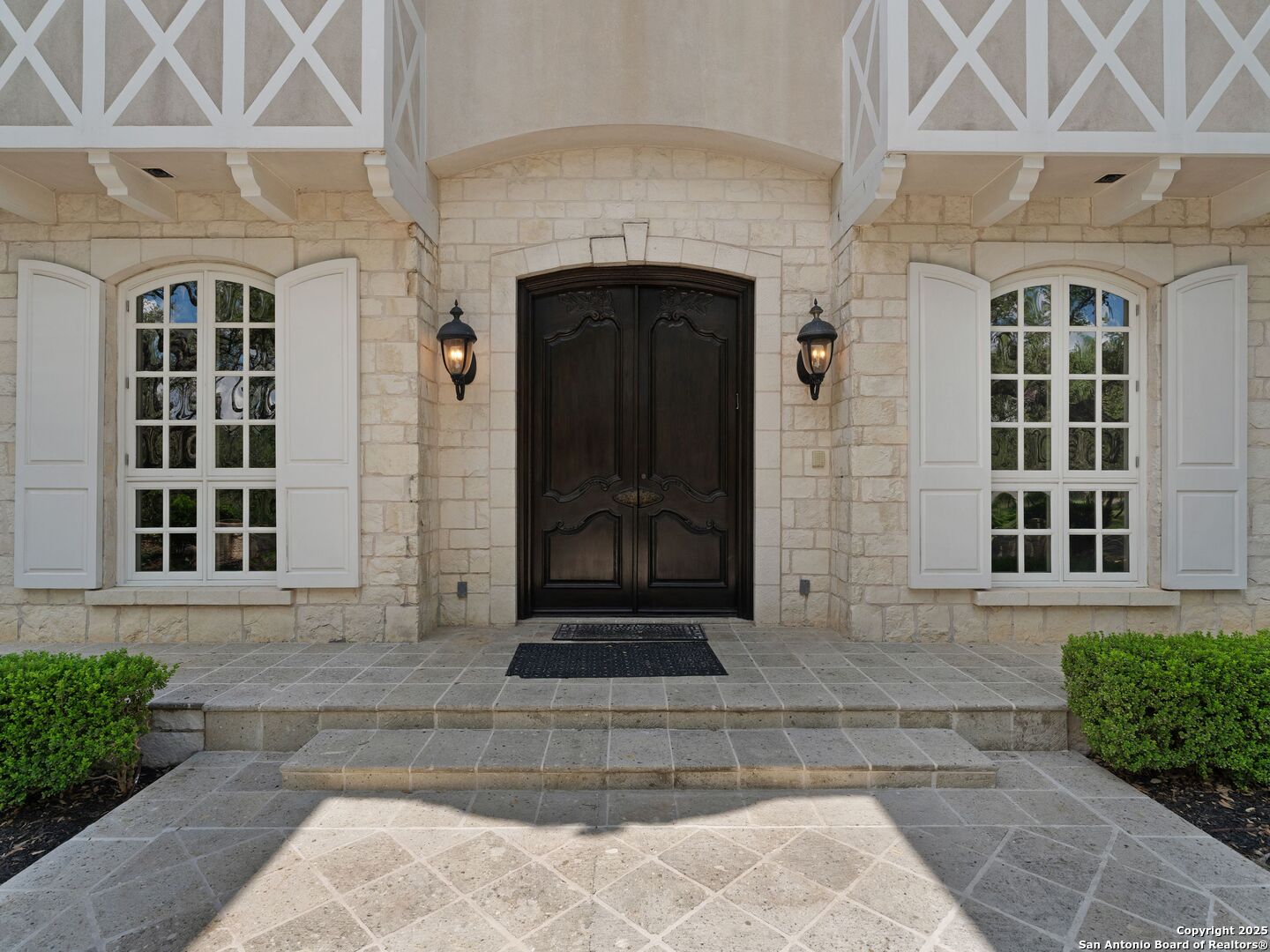 100 Tomahawk Trail Hill Country Village, TX 78232 - Photo 3 of 56 a front view of a house with a yard
