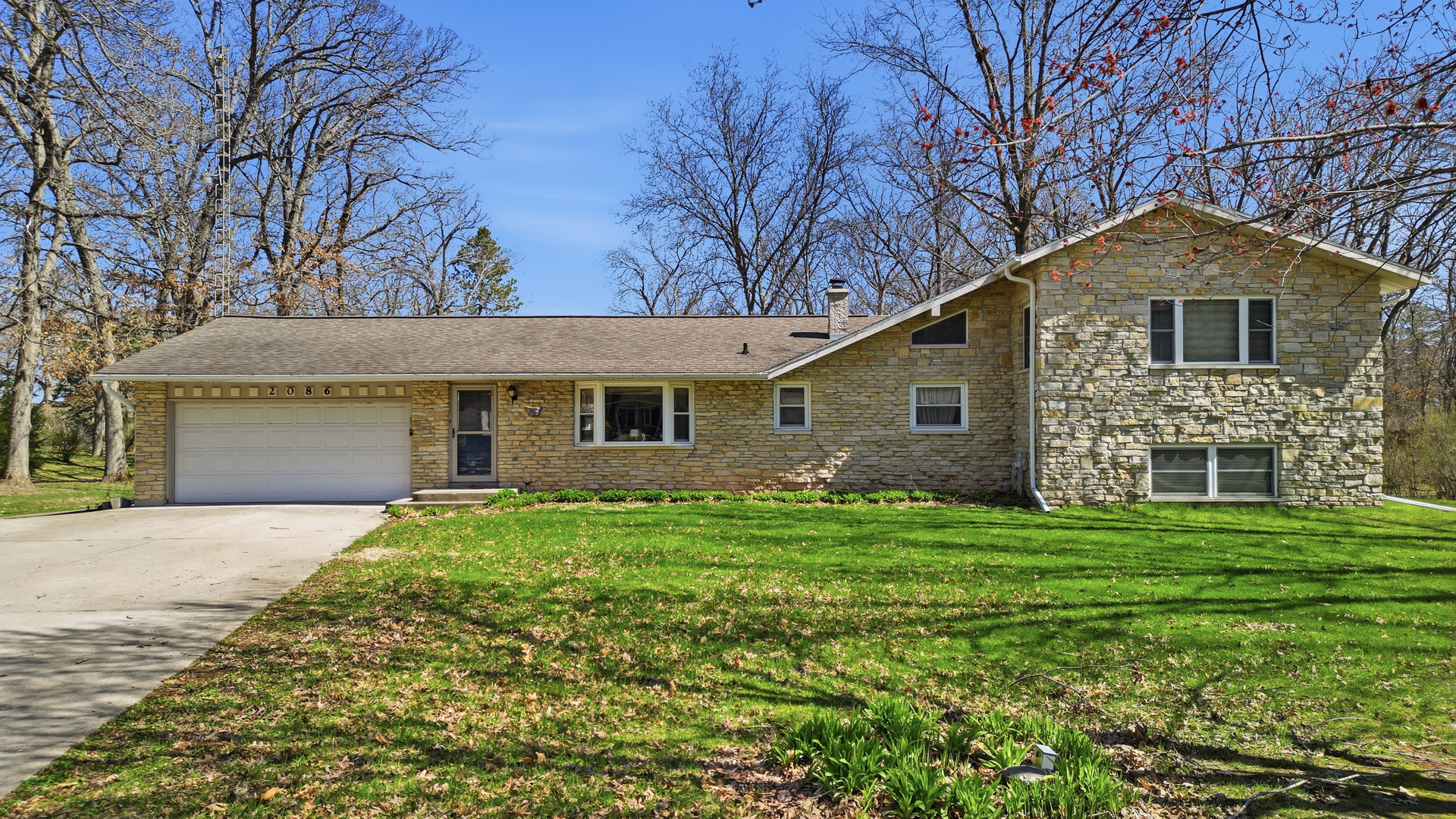 2086 Grand Detour Road Dixon, IL 61021 - Photo 1 of 31 Gallery Image 1