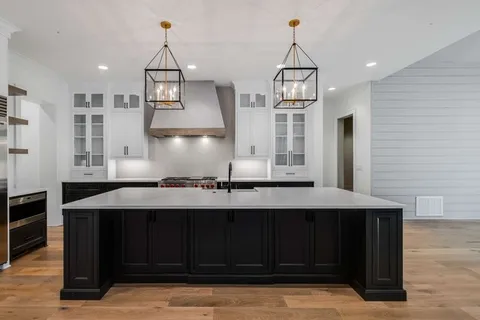 $5,300,000 | 1209 Otter Creek Road, Nashville, TN 37215