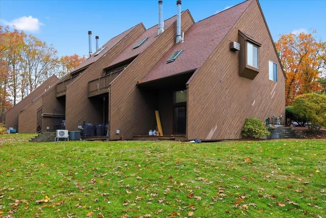 $340,000 | 25 Cortez Drive, Unit 57, Nashua, NH 03062