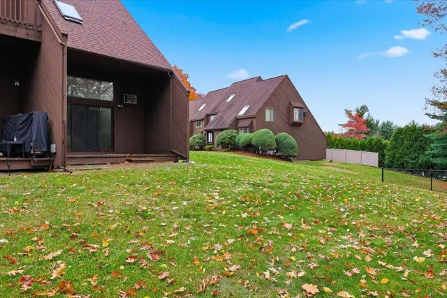 $340,000 | 25 Cortez Drive, Unit 57, Nashua, NH 03062