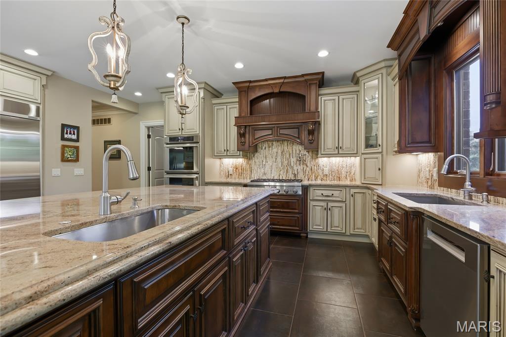 5 Downey Lane Olivette, MO 63132 - Photo 15 of 58