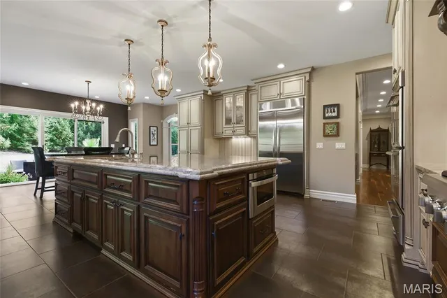 $1,769,000 | 5 Downey Lane, Olivette, MO 63132