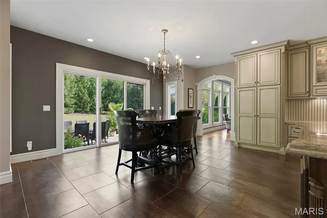 $1,769,000 | 5 Downey Lane, Olivette, MO 63132