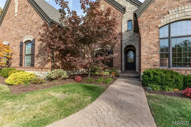 $1,769,000 | 5 Downey Lane, Olivette, MO 63132