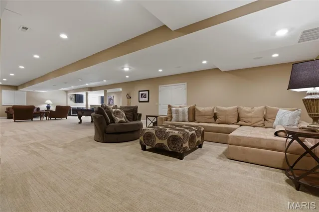 $1,769,000 | 5 Downey Lane, Olivette, MO 63132