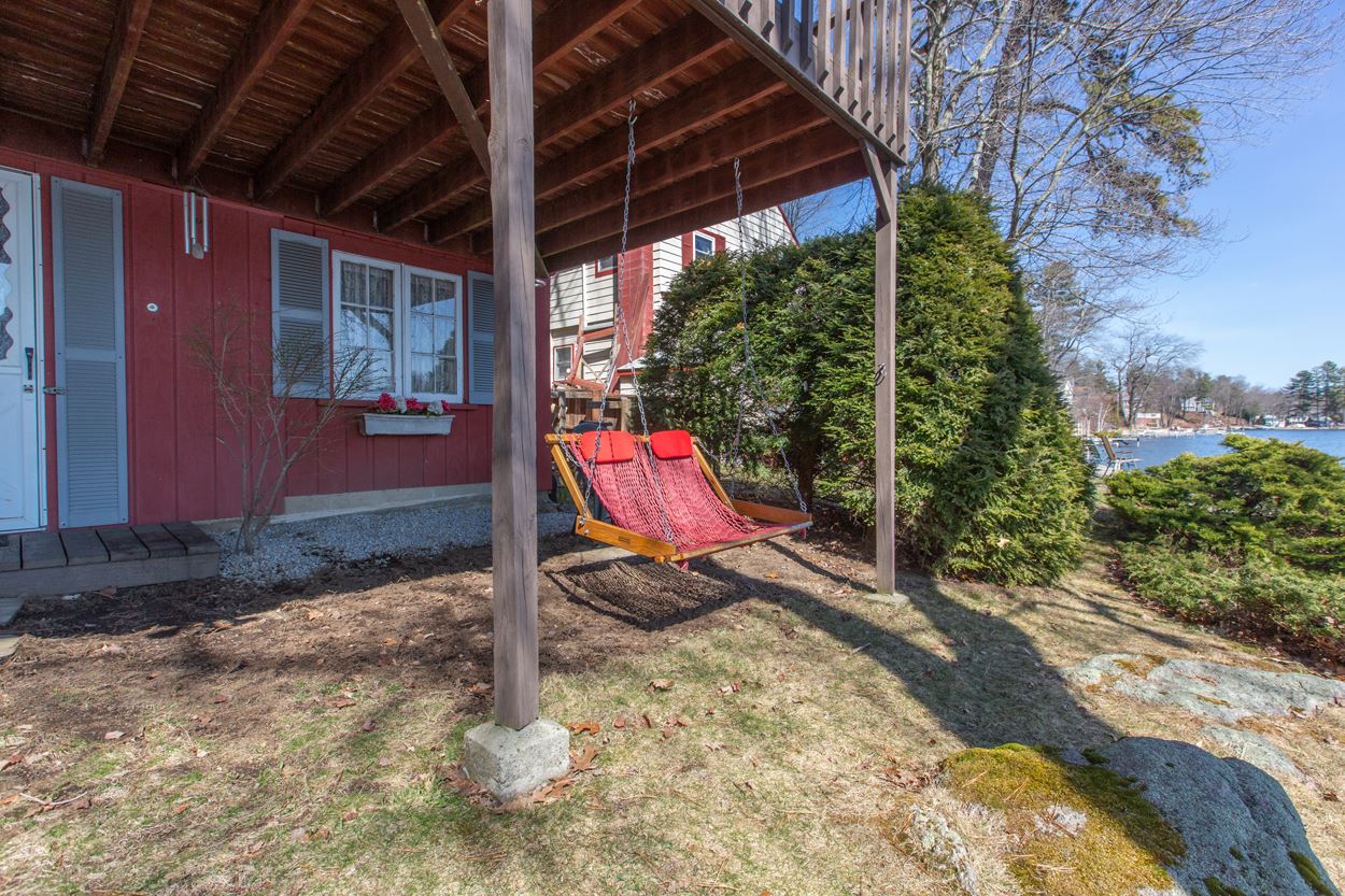 8 Bell Road Windham, NH 03087 - Photo 28 of 40