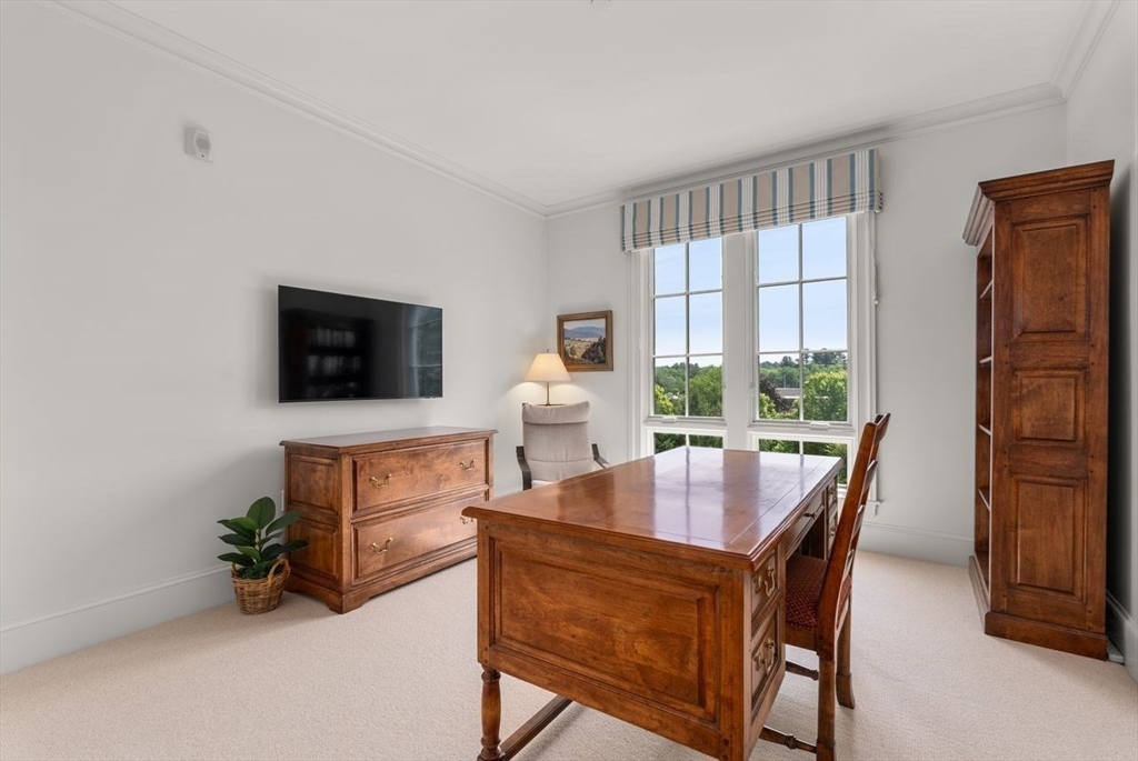 580 Washington Street, Unit 304 Wellesley, MA 02482 - Photo 26 of 32