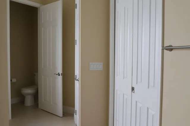 a bathroom with a toilet