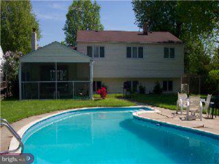 782 Spruce Road Warminster, PA 18974 - Photo 2 of 6