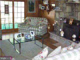 782 Spruce Road Warminster, PA 18974 - Photo 3 of 6
