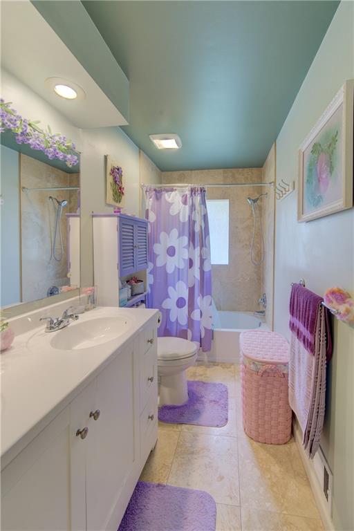 12108 Oak Ridge Road Independence, MO 64052 - Photo 16 of 51