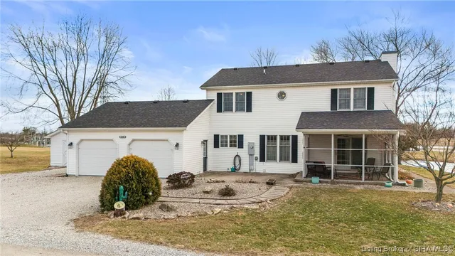 $425,000 | 5376 West Linda Lane, Hanover, IN 47243