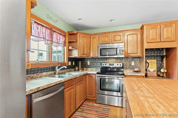 $399,900 | 5376 West Linda Lane, Hanover, IN 47243