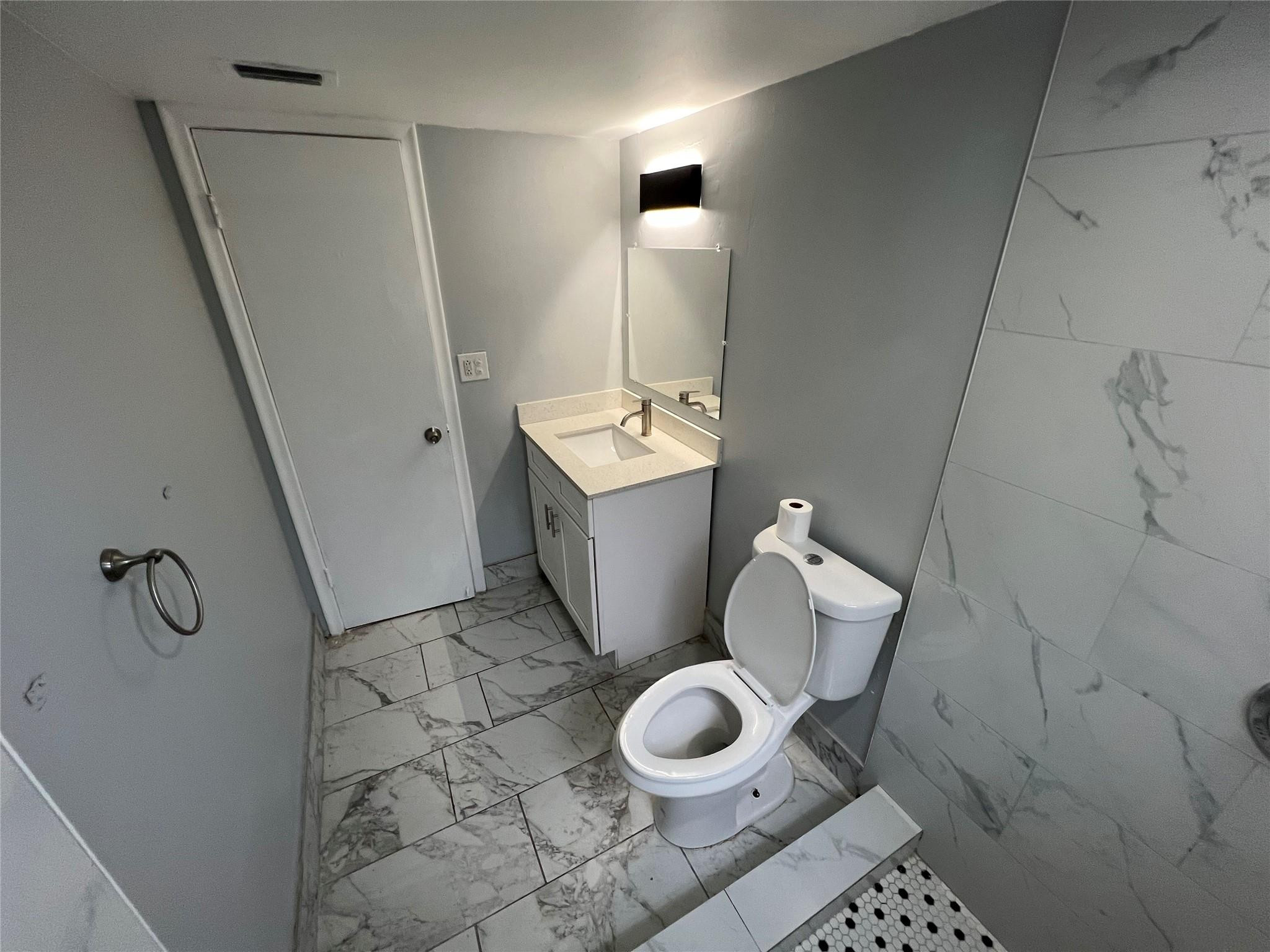 6840 Pembroke Road, Unit 118 Pembroke Pines, FL 33023 - Photo 6 of 15 Photo 6