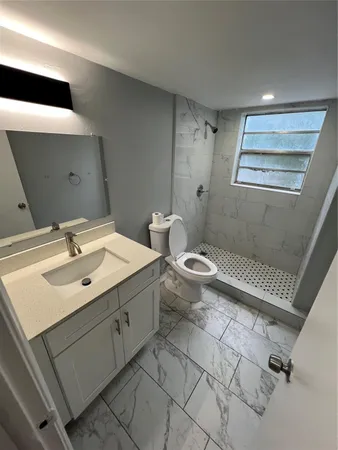 $3,200 | 6840 Pembroke Road, Unit 118, Pembroke Pines, FL 33023