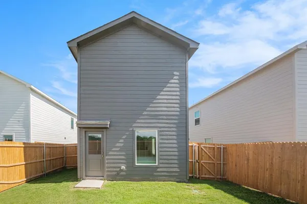 $1,650 | 911 Sandhill Crane Lane, Princeton, TX 75407