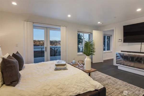 $8,900 | 6240 East Mercer Way, Mercer Island, WA 98040