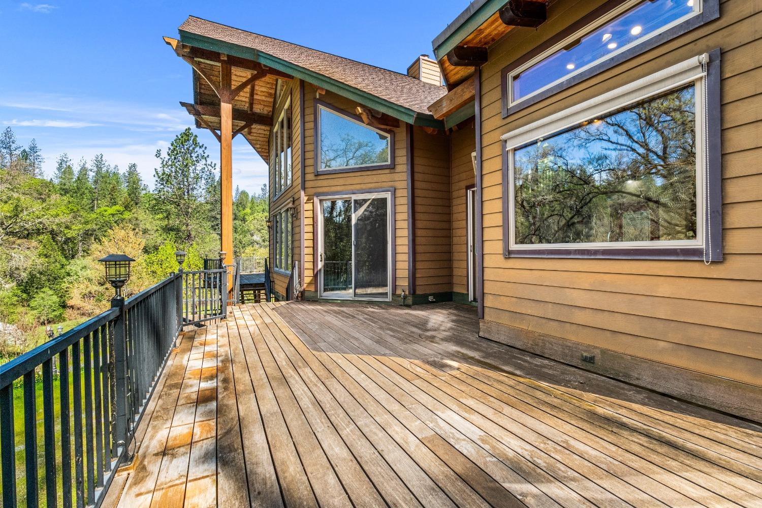 4271 Marshall Road Georgetown, CA 95634 - Photo 5 of 70 a view of a house with a large window