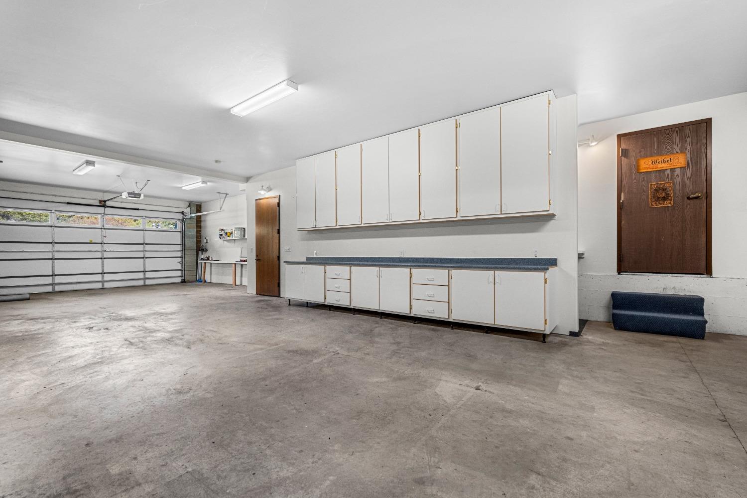4271 Marshall Road Georgetown, CA 95634 - Photo 57 of 70 a view of a livingroom with furniture