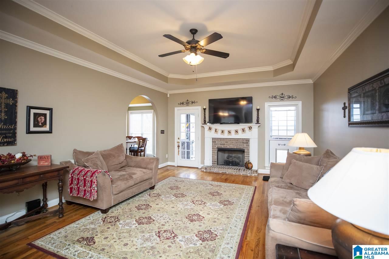 1029 Meadows Lane Moody, AL 35004 - Photo 4 of 28