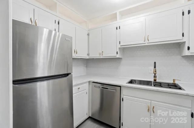 $1,400 | 4605 Coronado Drive, Charlotte, NC 28212