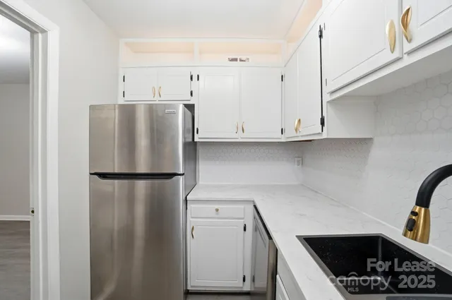 $1,400 | 4605 Coronado Drive, Charlotte, NC 28212