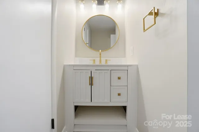 $1,400 | 4605 Coronado Drive, Charlotte, NC 28212