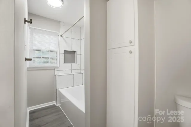 $1,400 | 4605 Coronado Drive, Charlotte, NC 28212