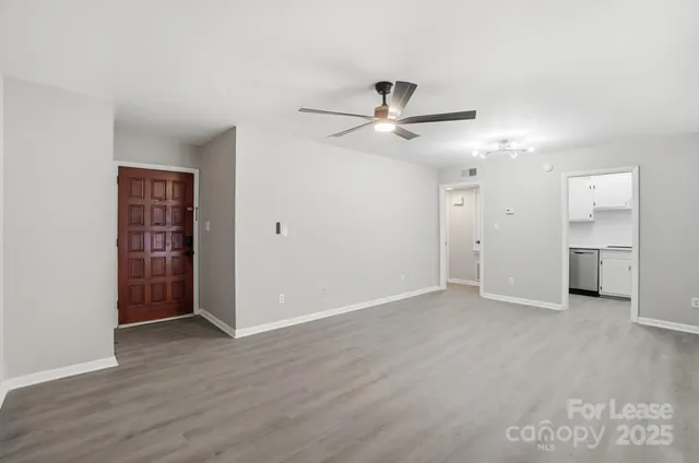 $1,400 | 4605 Coronado Drive, Charlotte, NC 28212