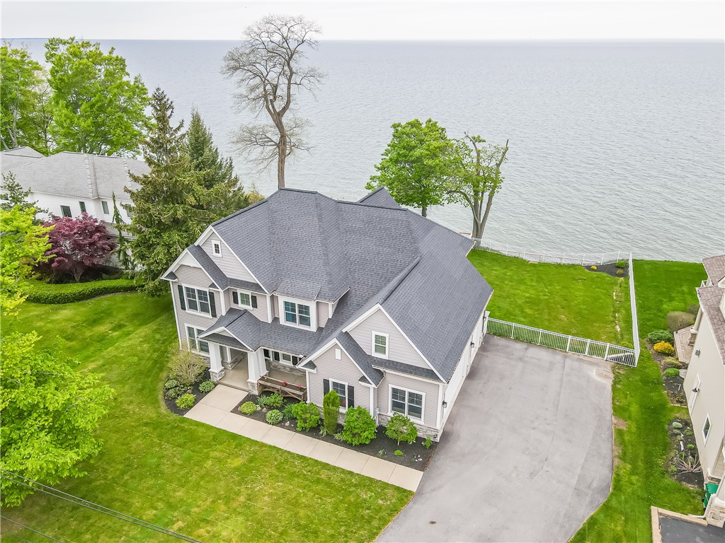 840 Lake Road Webster, NY 14580 - Photo 2 of 50