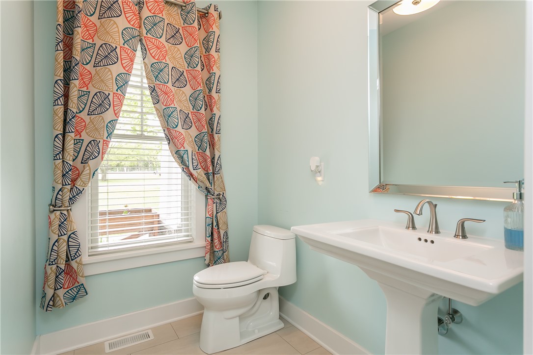 840 Lake Road Webster, NY 14580 - Photo 27 of 50