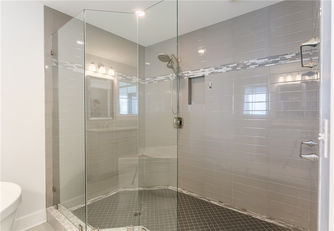 840 Lake Road Webster, NY 14580 - Photo 31 of 50