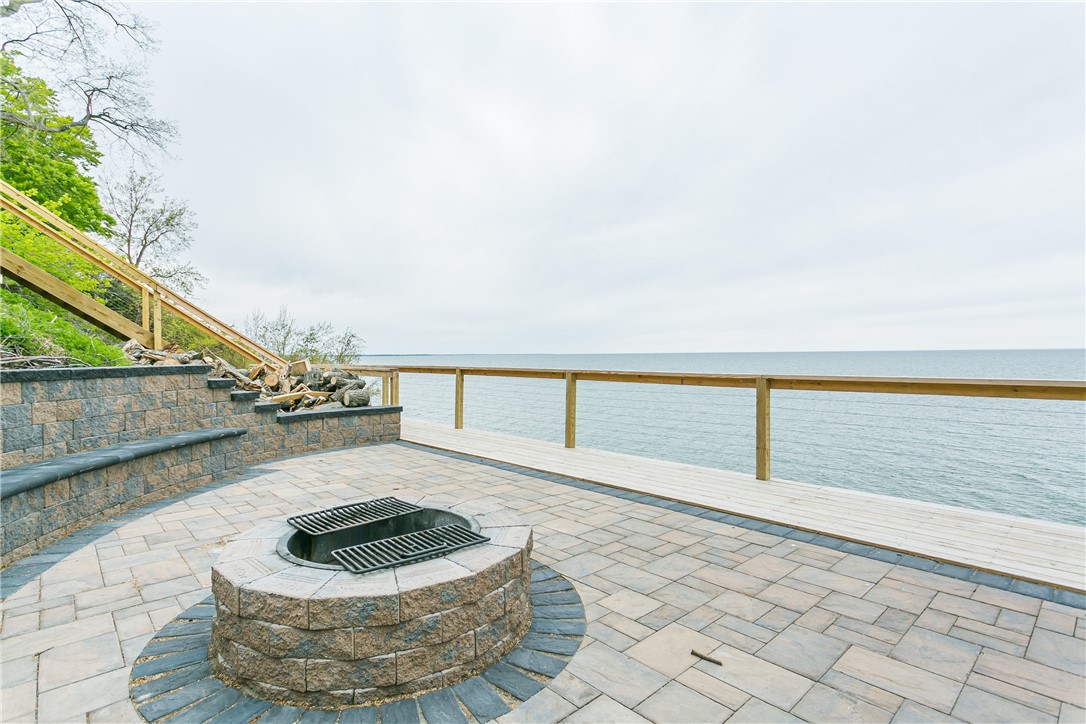 840 Lake Road Webster, NY 14580 - Photo 6 of 50