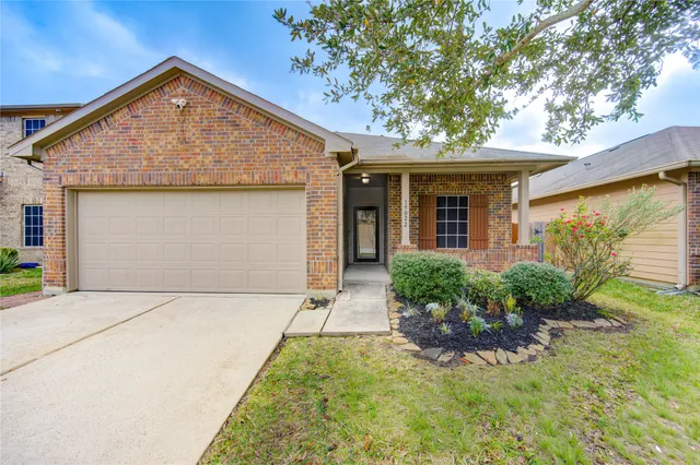 $275,000 | 19022 Ayston Drive, Tomball, TX 77375