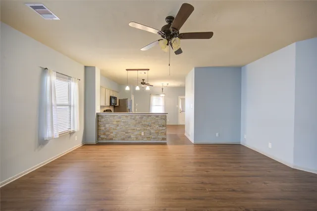 $275,000 | 19022 Ayston Drive, Tomball, TX 77375