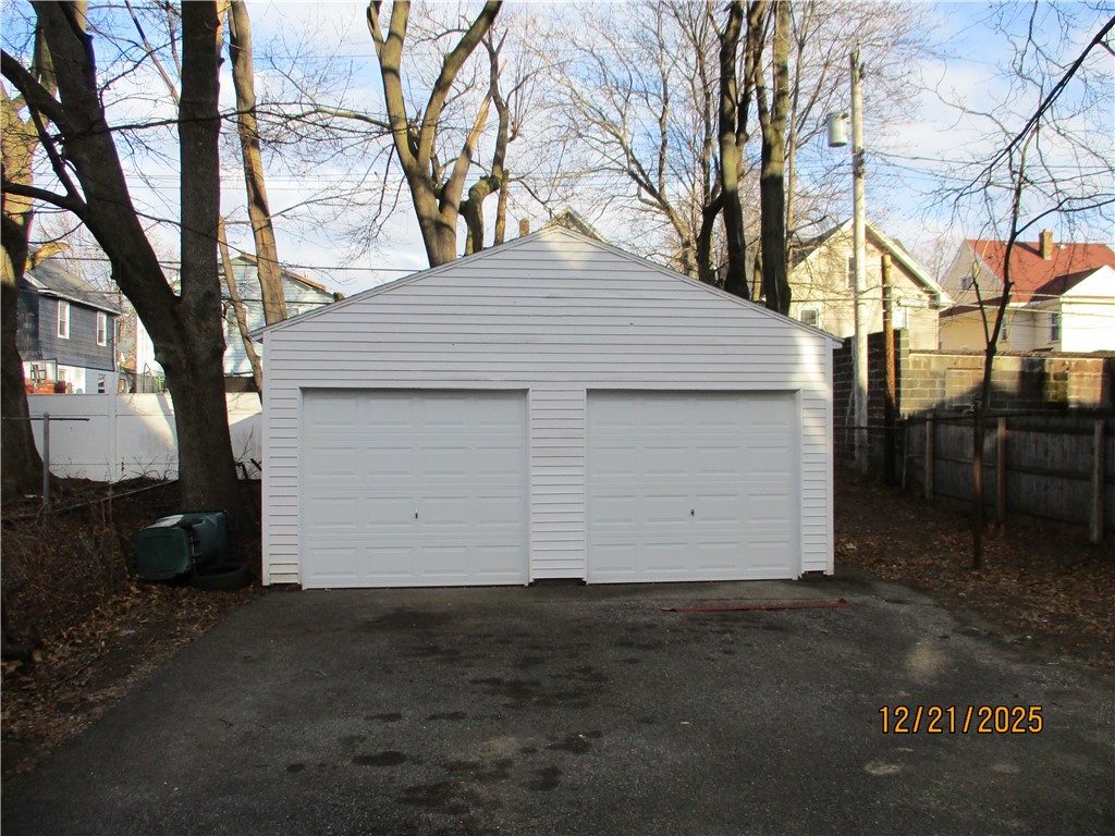 88 Jackson Street Rochester, NY 14621 - Photo 17 of 24